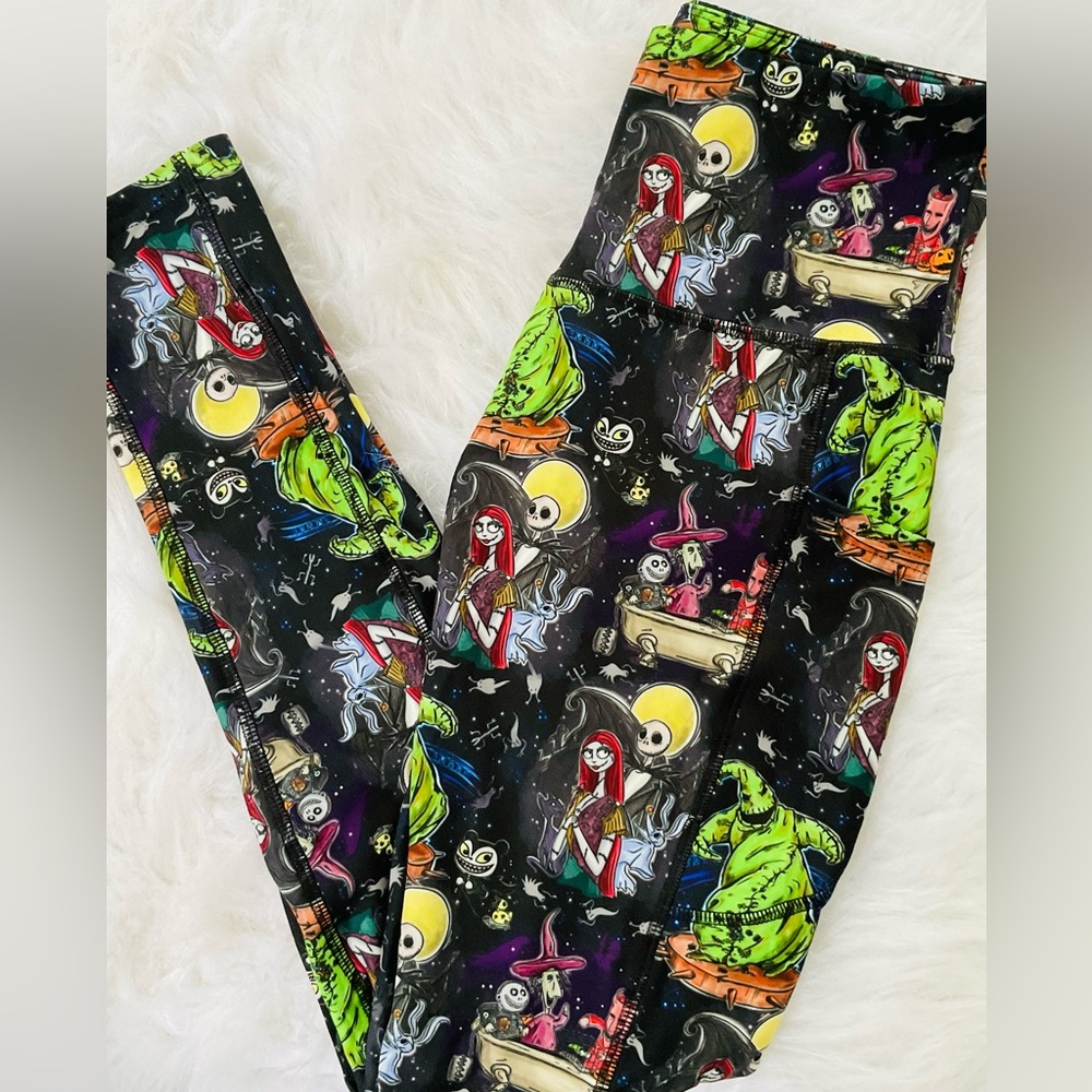 Nightmare Before Christmas Halloween Leggings w/sport pocket